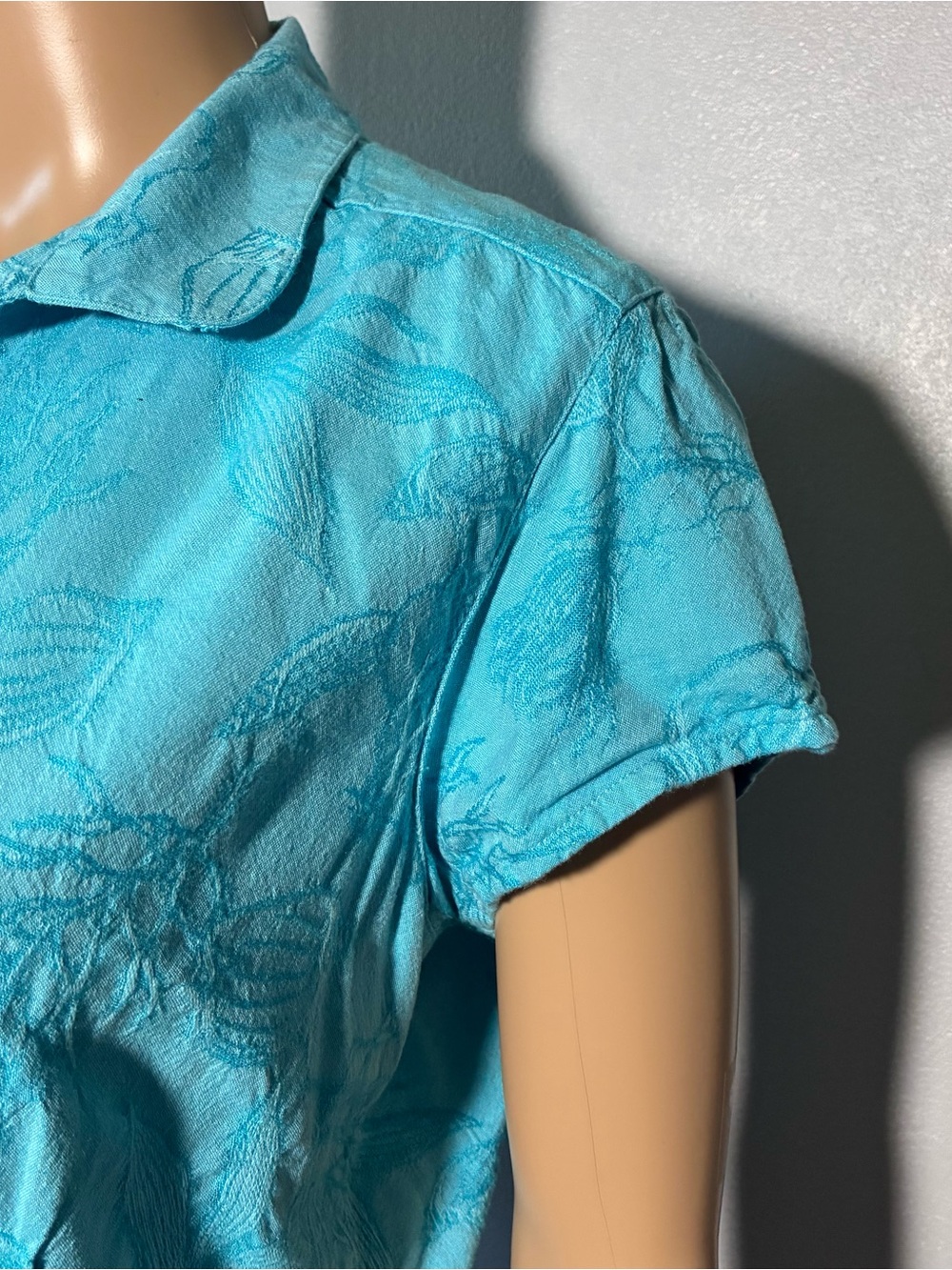 Columbia Sportswear Women's Shirt L River Resort Blue Button Up Embroidered - Picture 6 of 8